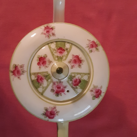 Vintage Tea Pot - Picture 6 of 7